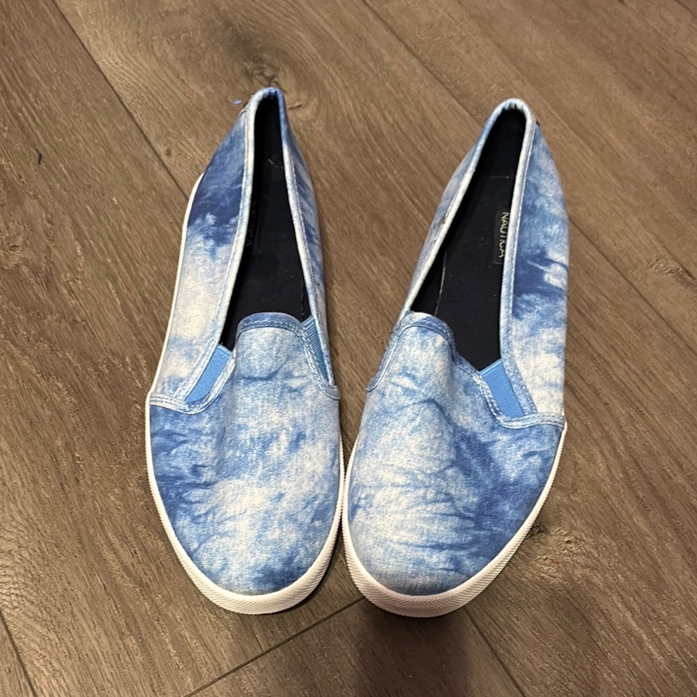 Toms Blue Tie-Dye Casual Slip-Ons